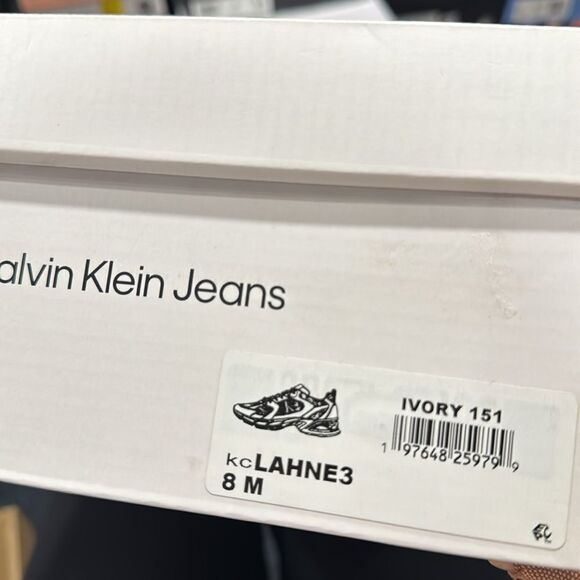 CK Women's Lahne Sneaker - Picture 5 of 5